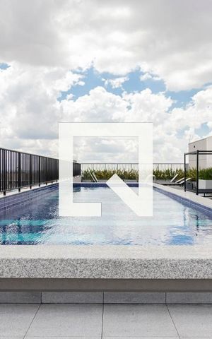 Studio para alugar com 29m², 1 quarto e sem vaga Studio para alugar com 29m², 1 quarto e sem vagaÁrea comum - Piscina