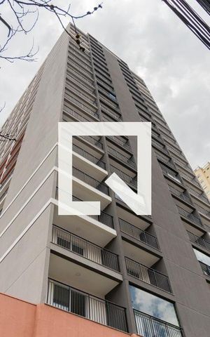 Studio para alugar com 29m², 1 quarto e sem vaga Studio para alugar com 29m², 1 quarto e sem vagaFachada