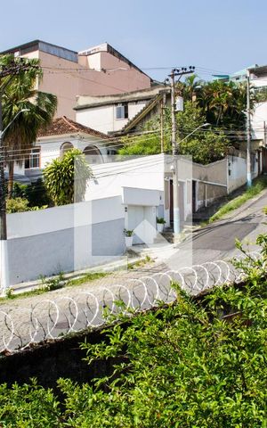 Apartamento à venda com 70m², 1 quarto e sem vagaQuarto 01 - Janela