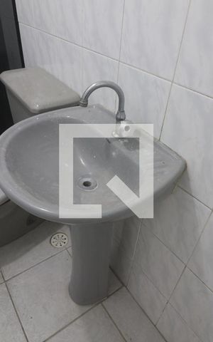 Casa para alugar com 150m², 3 quartos e 2 vagasBanheiro Social 2