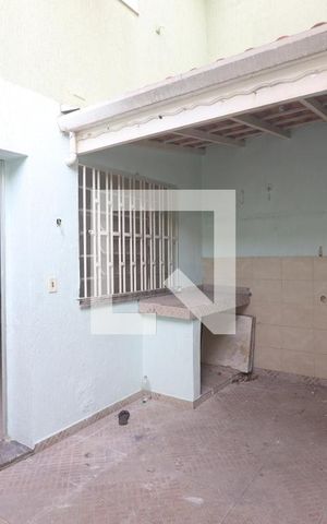Casa para alugar com 150m², 3 quartos e 2 vagasÁrea de Serviço