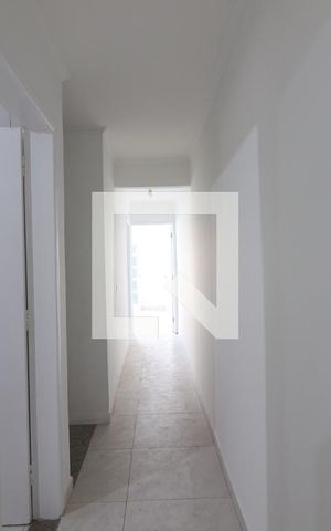 Casa para alugar com 150m², 3 quartos e 2 vagasCorredor