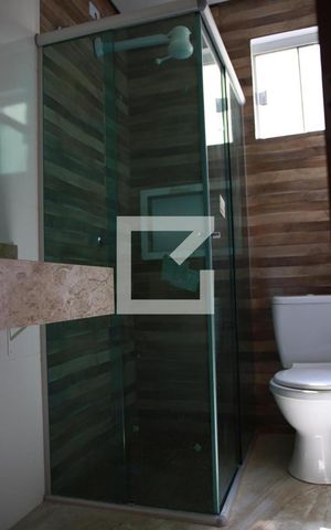 Casa à venda com 262m², 6 quartos e 3 vagasBanheiro 2 - segundo piso
