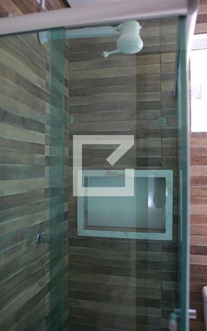 Casa à venda com 262m², 6 quartos e 3 vagasBanheiro 2 - segundo piso