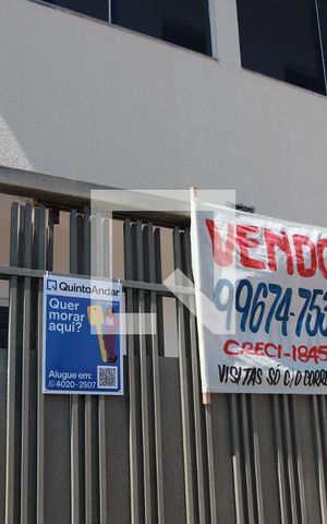Casa à venda com 262m², 6 quartos e 3 vagasPlaquinha