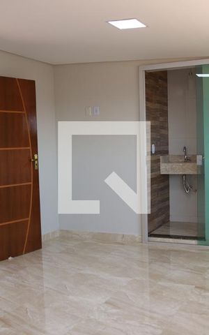 Casa à venda com 262m², 6 quartos e 3 vagasSuíte 2