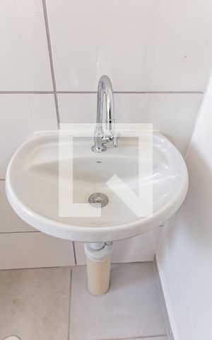 Apartamento para alugar com 40m², 1 quarto e sem vaga Apartamento para alugar com 40m², 1 quarto e sem vagaBanheiro