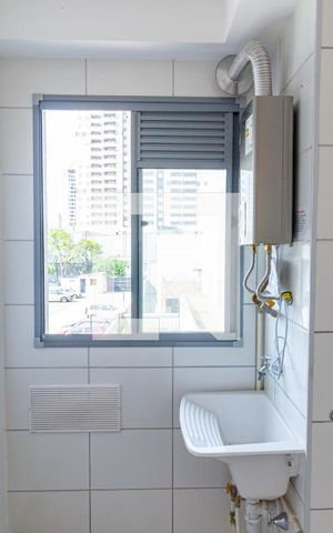 Apartamento para alugar com 40m², 1 quarto e sem vaga Apartamento para alugar com 40m², 1 quarto e sem vagaCozinha e Área de Serviço