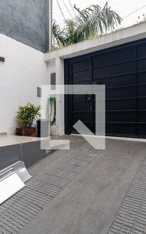 Casa à venda com 200m², 3 quartos e 5 vagasGaragem