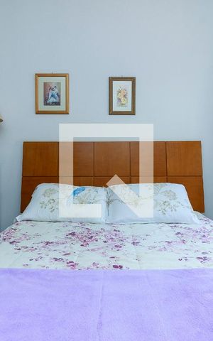 Casa à venda com 150m², 3 quartos e 3 vagas Casa à venda com 150m², 3 quartos e 3 vagasQuarto 1