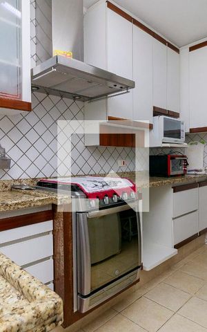 Casa à venda com 150m², 3 quartos e 3 vagas Casa à venda com 150m², 3 quartos e 3 vagasCozinha