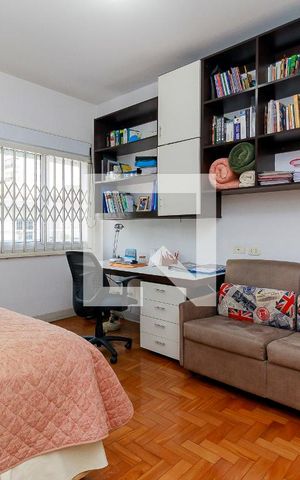 Casa à venda com 150m², 3 quartos e 3 vagas Casa à venda com 150m², 3 quartos e 3 vagasQuarto 2