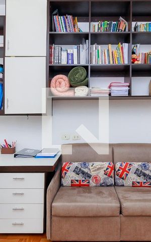 Casa à venda com 150m², 3 quartos e 3 vagas Casa à venda com 150m², 3 quartos e 3 vagasQuarto 2