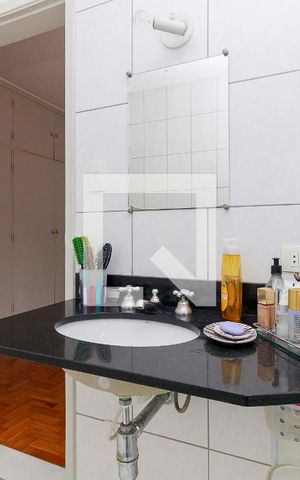 Casa à venda com 150m², 3 quartos e 3 vagas Casa à venda com 150m², 3 quartos e 3 vagasBanheiro