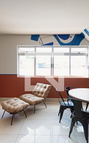 Apartamento à venda com 230m², 4 quartos e 2 vagas Apartamento à venda com 230m², 4 quartos e 2 vagasSala
