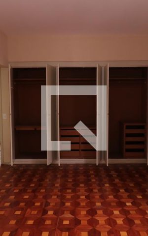 Apartamento à venda com 150m², 3 quartos e 1 vagaSuite