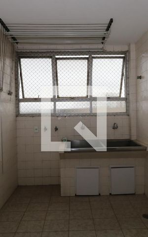 Apartamento à venda com 150m², 3 quartos e 1 vagaÁrea de Serviço