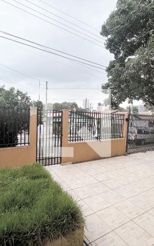 Casa à venda com 150m², 3 quartos e 1 vaga Casa à venda com 150m², 3 quartos e 1 vagaÁrea Comum