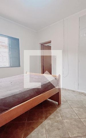 Casa à venda com 150m², 3 quartos e 1 vaga Casa à venda com 150m², 3 quartos e 1 vagaQuarto 3