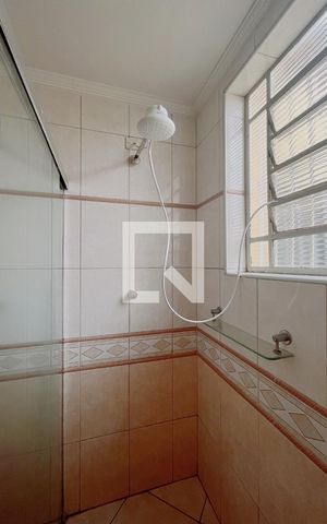 Casa à venda com 150m², 3 quartos e 1 vaga Casa à venda com 150m², 3 quartos e 1 vagaBanheiro