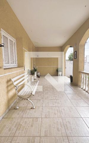 Casa à venda com 150m², 3 quartos e 1 vaga Casa à venda com 150m², 3 quartos e 1 vagaÁrea Comum