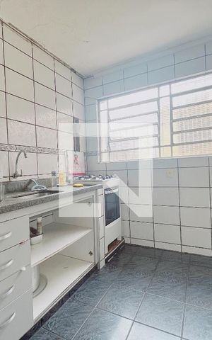 Casa à venda com 150m², 3 quartos e 1 vaga Casa à venda com 150m², 3 quartos e 1 vagaCozinha