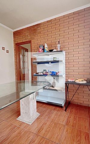Casa à venda com 150m², 3 quartos e 1 vaga