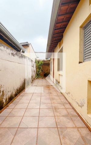 Casa à venda com 150m², 3 quartos e 1 vaga Casa à venda com 150m², 3 quartos e 1 vagaÁrea Comum