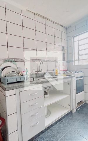 Casa à venda com 150m², 3 quartos e 1 vaga Casa à venda com 150m², 3 quartos e 1 vagaCozinha