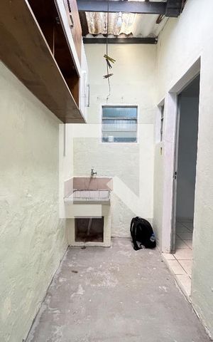 Casa à venda com 175m², 5 quartos e 2 vagasÁrea de Serviço