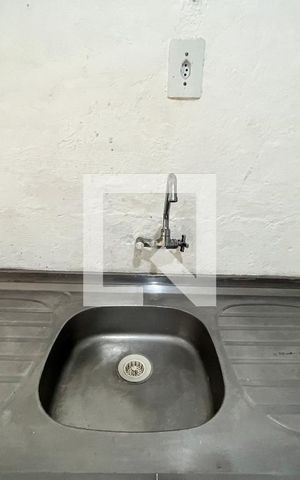Casa à venda com 175m², 5 quartos e 2 vagasCozinha 