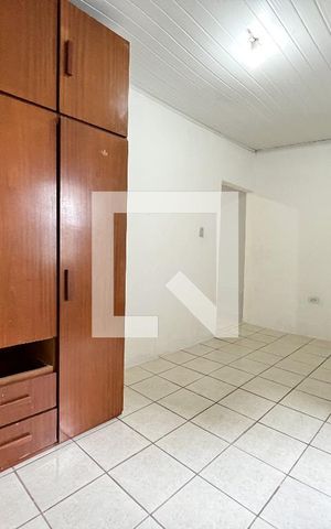 Casa à venda com 175m², 5 quartos e 2 vagasQuarto 
