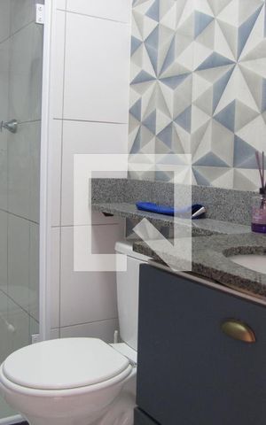 Apartamento para alugar com 33m², 2 quartos e sem vagaBanheiro