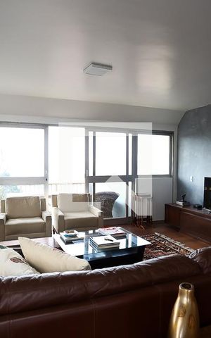Apartamento à venda com 220m², 4 quartos e 2 vagas Apartamento à venda com 220m², 4 quartos e 2 vagasSala 1