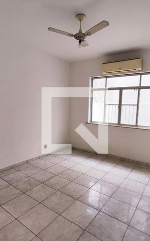 Apartamento à venda com 59m², 2 quartos e sem vaga Apartamento à venda com 59m², 2 quartos e sem vagaSala