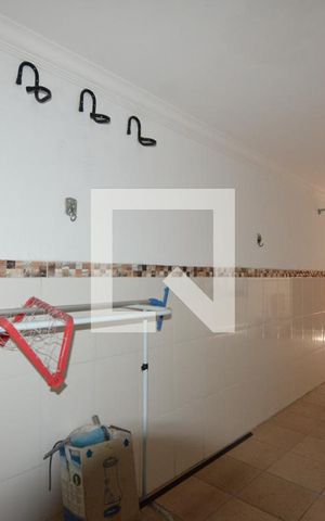 Casa de condomínio à venda com 300m², 4 quartos e 2 vagasGaragem