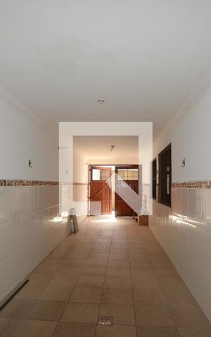 Casa de condomínio à venda com 300m², 4 quartos e 2 vagasGaragem