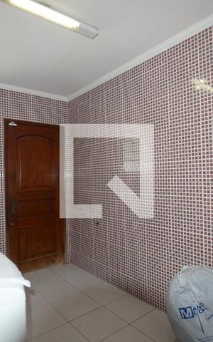 Casa de condomínio à venda com 300m², 4 quartos e 2 vagasQuarto de Serviço