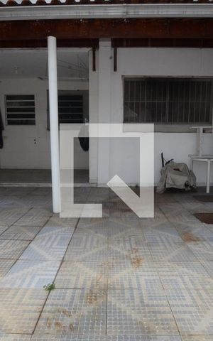 Casa de condomínio à venda com 300m², 4 quartos e 2 vagasTerraço 1