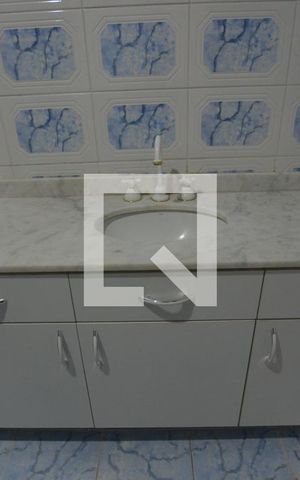 Casa de condomínio à venda com 300m², 4 quartos e 2 vagasBanheiro da Suite 2