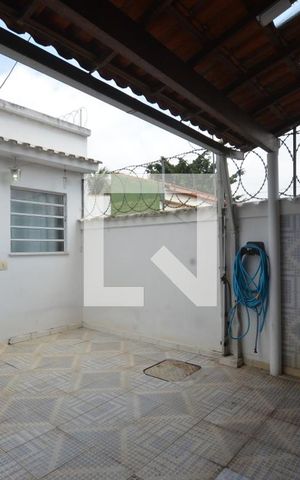 Casa de condomínio à venda com 300m², 4 quartos e 2 vagasTerraço 1
