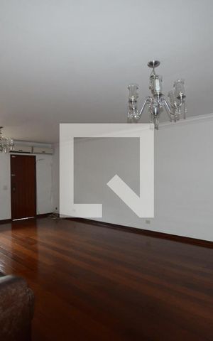 Casa de condomínio à venda com 300m², 4 quartos e 2 vagasSala