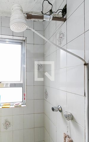 Casa à venda com 96m², 3 quartos e sem vagaBanheiro