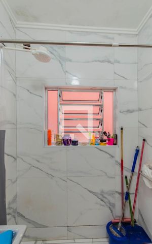 Apartamento à venda com 35m², 1 quarto e sem vaga Apartamento à venda com 35m², 1 quarto e sem vagaBanheiro