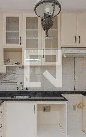 Apartamento à venda com 60m², 2 quartos e 1 vaga Apartamento à venda com 60m², 2 quartos e 1 vagaCozinha