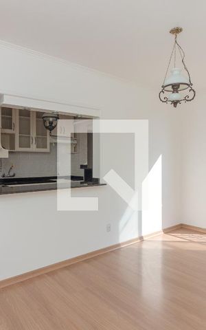 Apartamento à venda com 60m², 2 quartos e 1 vaga Apartamento à venda com 60m², 2 quartos e 1 vagaSala