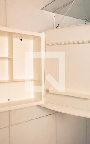 Casa para alugar com 25m², 1 quarto e sem vagaBanheiro e Lavanderia