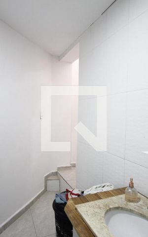 Casa à venda com 65m², 1 quarto e 1 vagaÁrea de Serviço