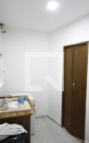 Casa à venda com 65m², 1 quarto e 1 vagaÁrea de Serviço