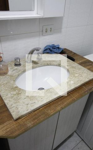 Casa à venda com 65m², 1 quarto e 1 vagaÁrea de Serviço